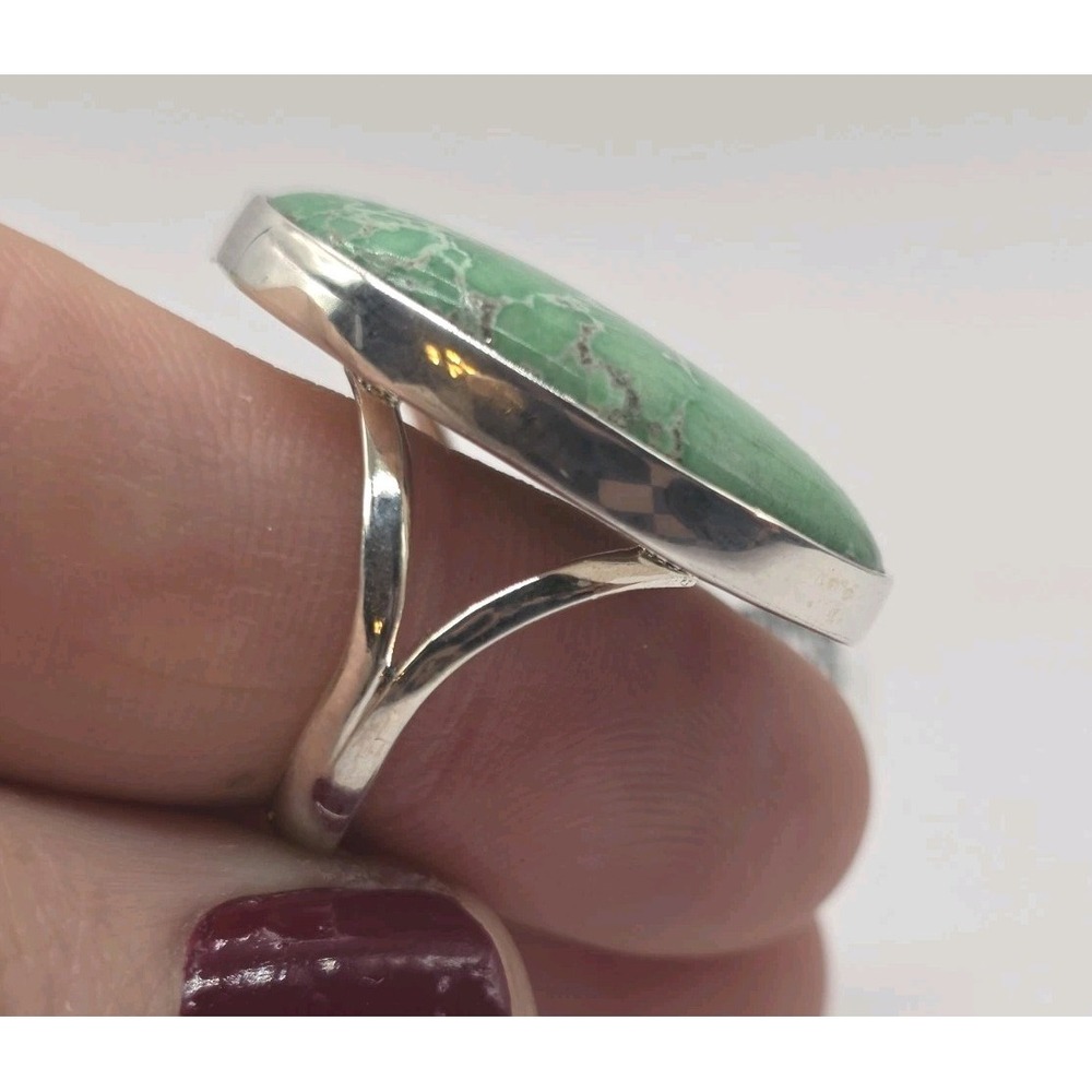 Genuine Green Variscite Oval Ring Size 6.5 Sterling Silver Bezel Set NWT - Picture 8 of 10